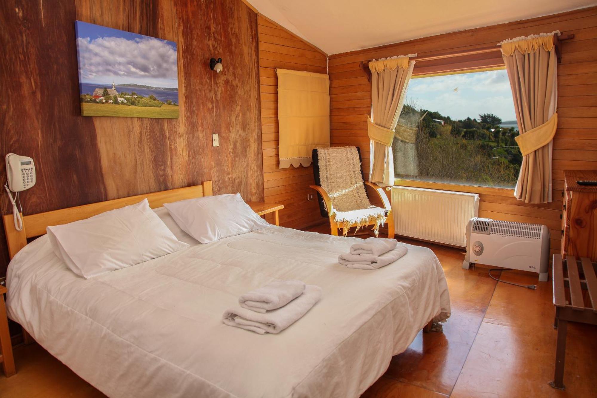 Hotel Faros Del Sur Ancud Esterno foto