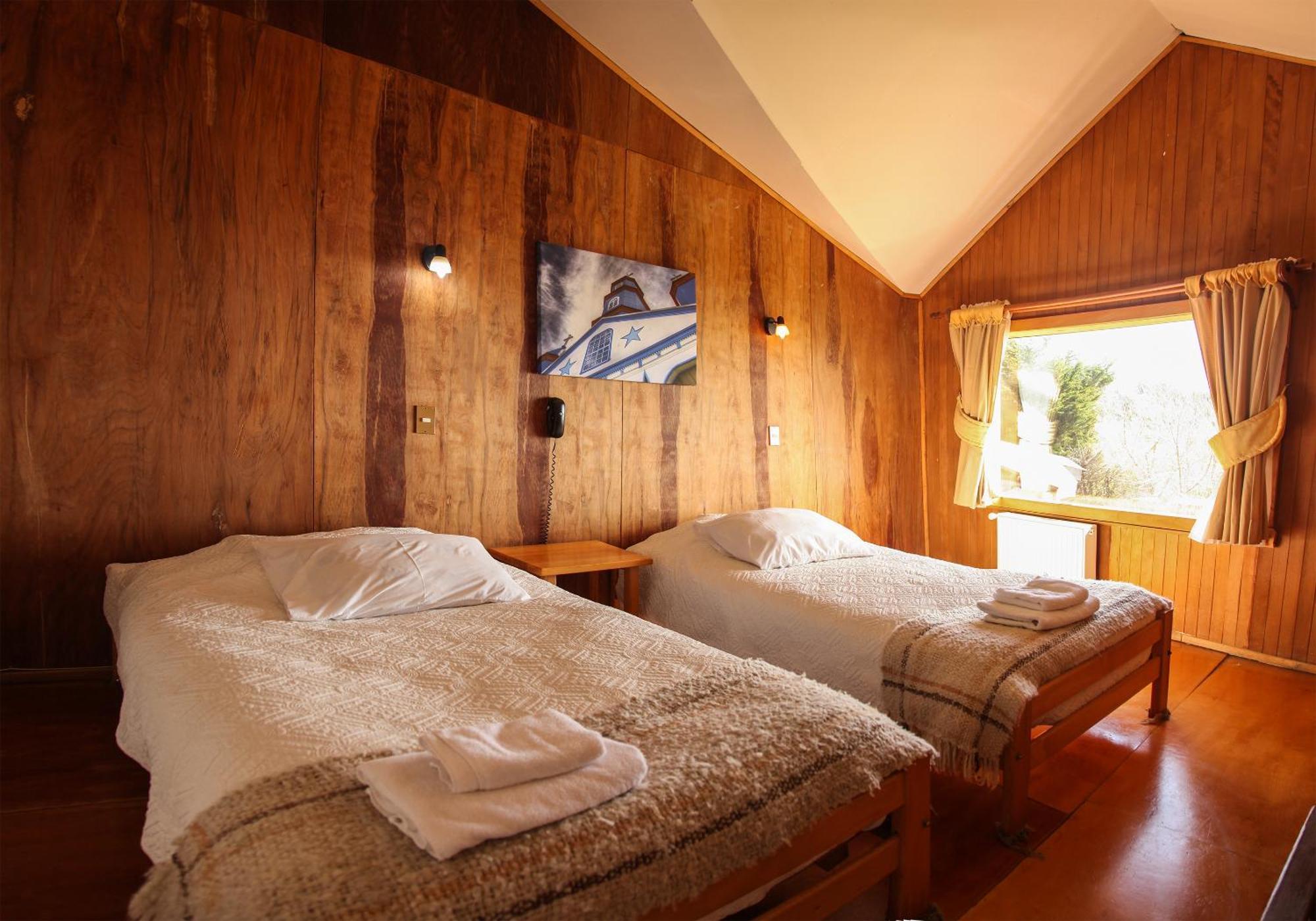 Hotel Faros Del Sur Ancud Esterno foto